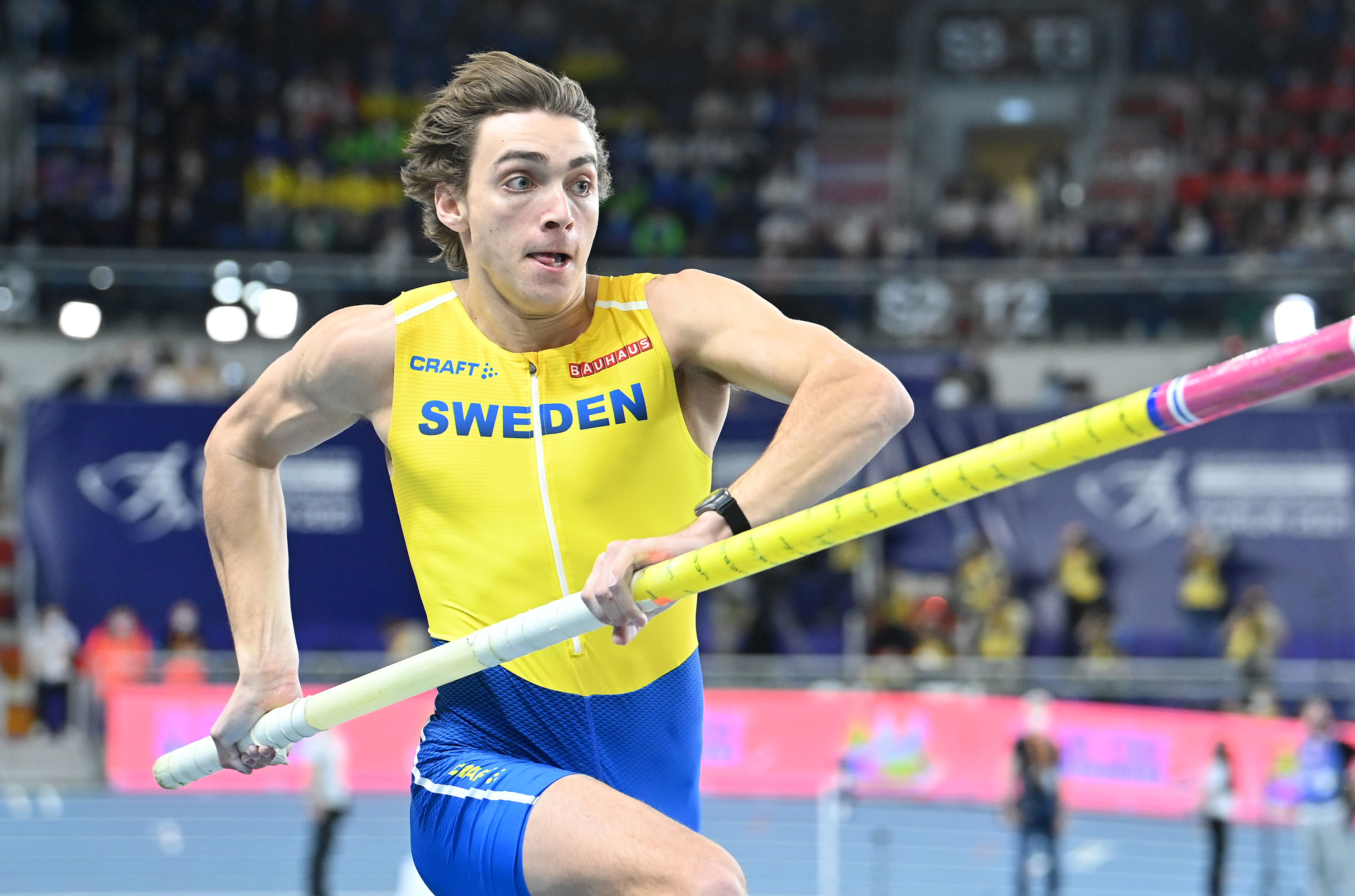 Duplantis soars through Olympic pole vault qualification Sports Duplantis soars through Olympic pole vault qualification Sports