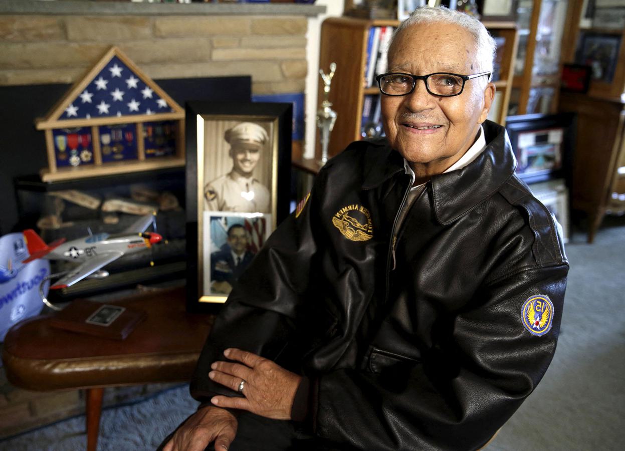 Pioneering Tuskegee Airman Charles McGee dies at 102