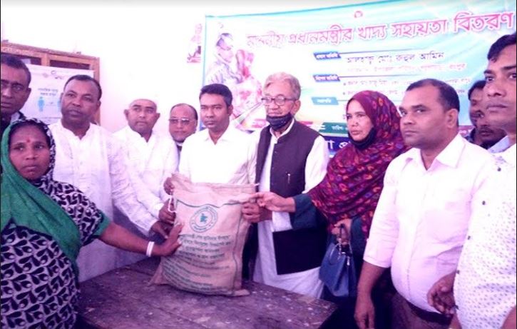 2,000 families get PM's food assistance in Gangachara - Vimarsana News