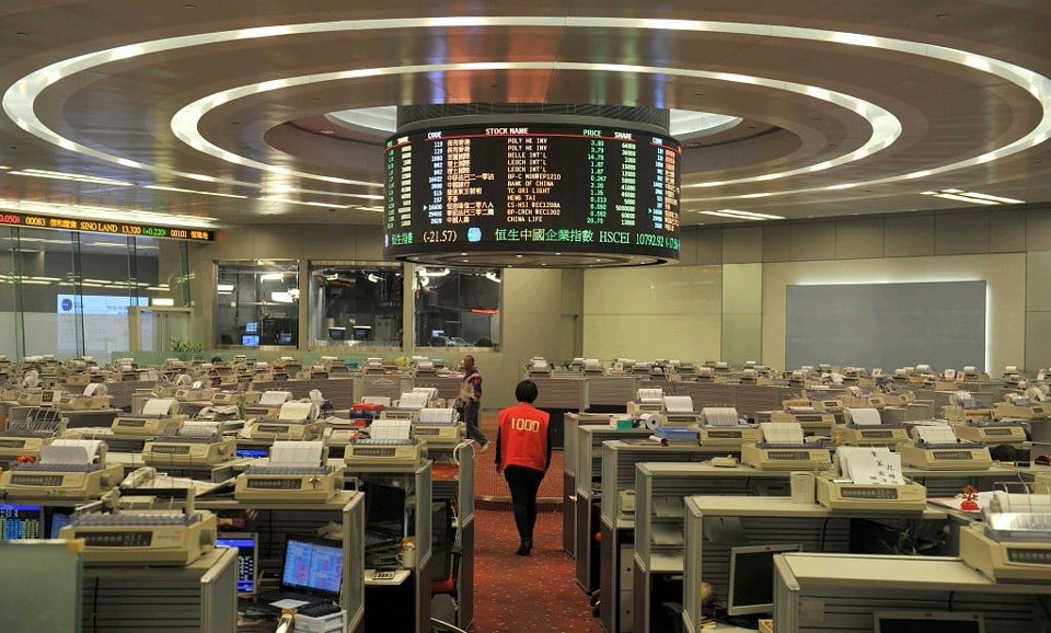 Hong Kong stocks kick off with gains Business