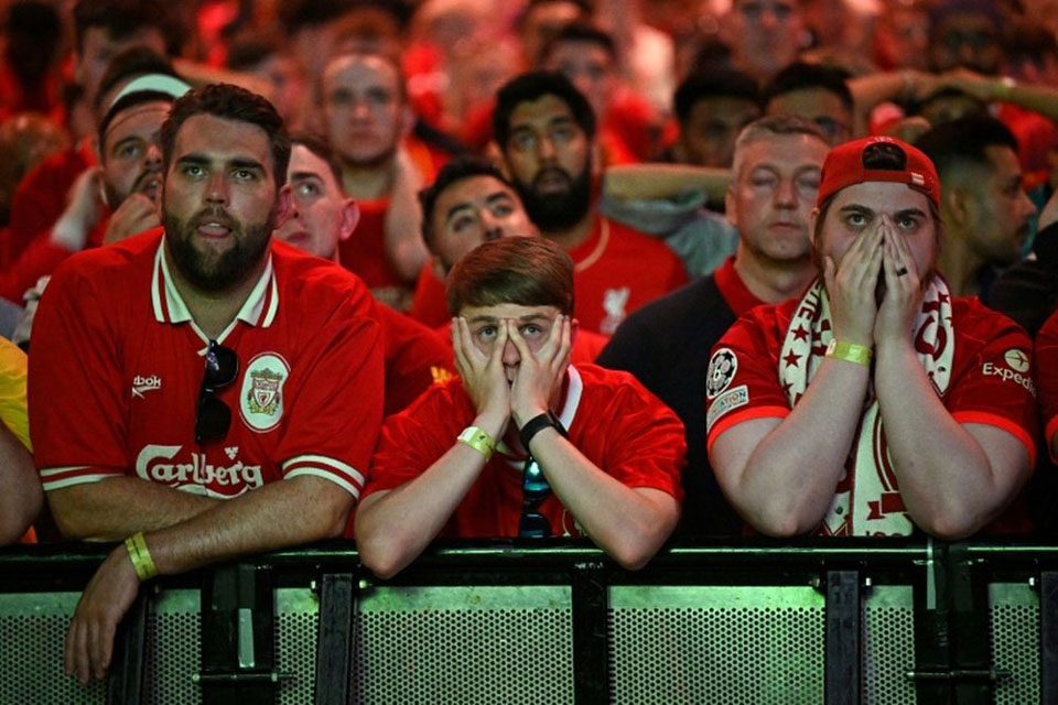 Liverpool fans confident Reds will bounce back after Champions League