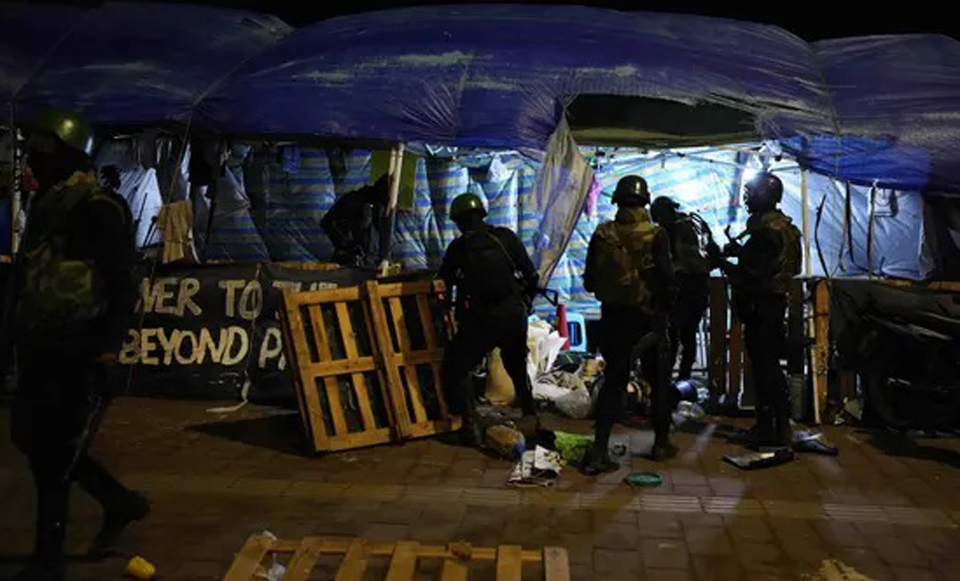 security-forces-raid-sri-lanka-s-main-protest-camp-news