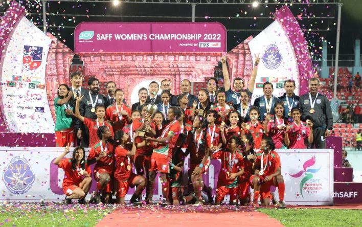 Victorious Bangladesh women’s football team returns home