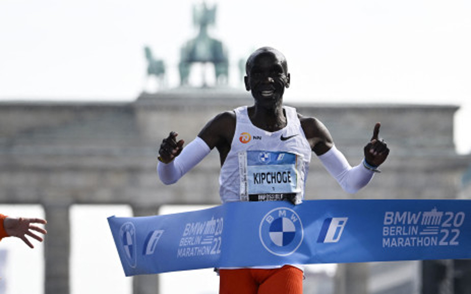 World record holder Kipchoge to make Boston marathon debut Sports