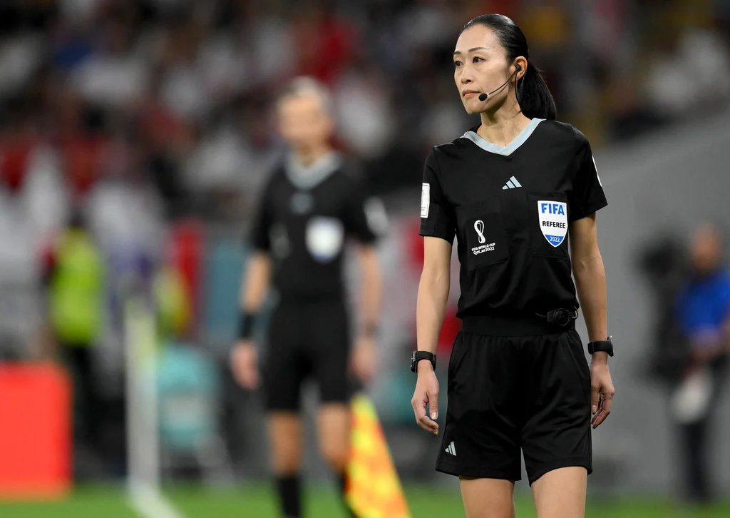 Yamashita leads first allwoman referee team in JLeague Sports