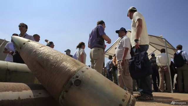 US cluster munitions delivered to Ukraine | News