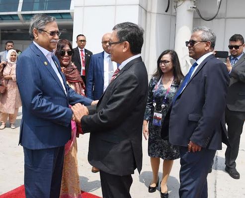 Presiden tiba di Singapura dari Indonesia