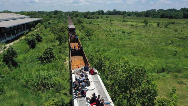 Mexico cargo trains halted after migrant deaths, injuries