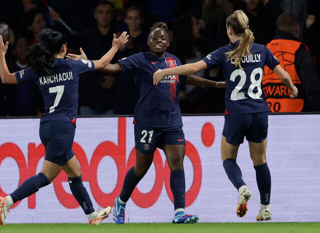 PSG see off Man Utd to qualify for Women s Champions League