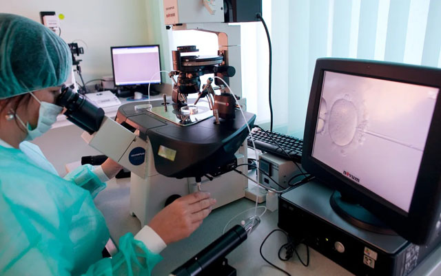 Alabama university pauses IVF treatments after court ruling - Vimarsana News
