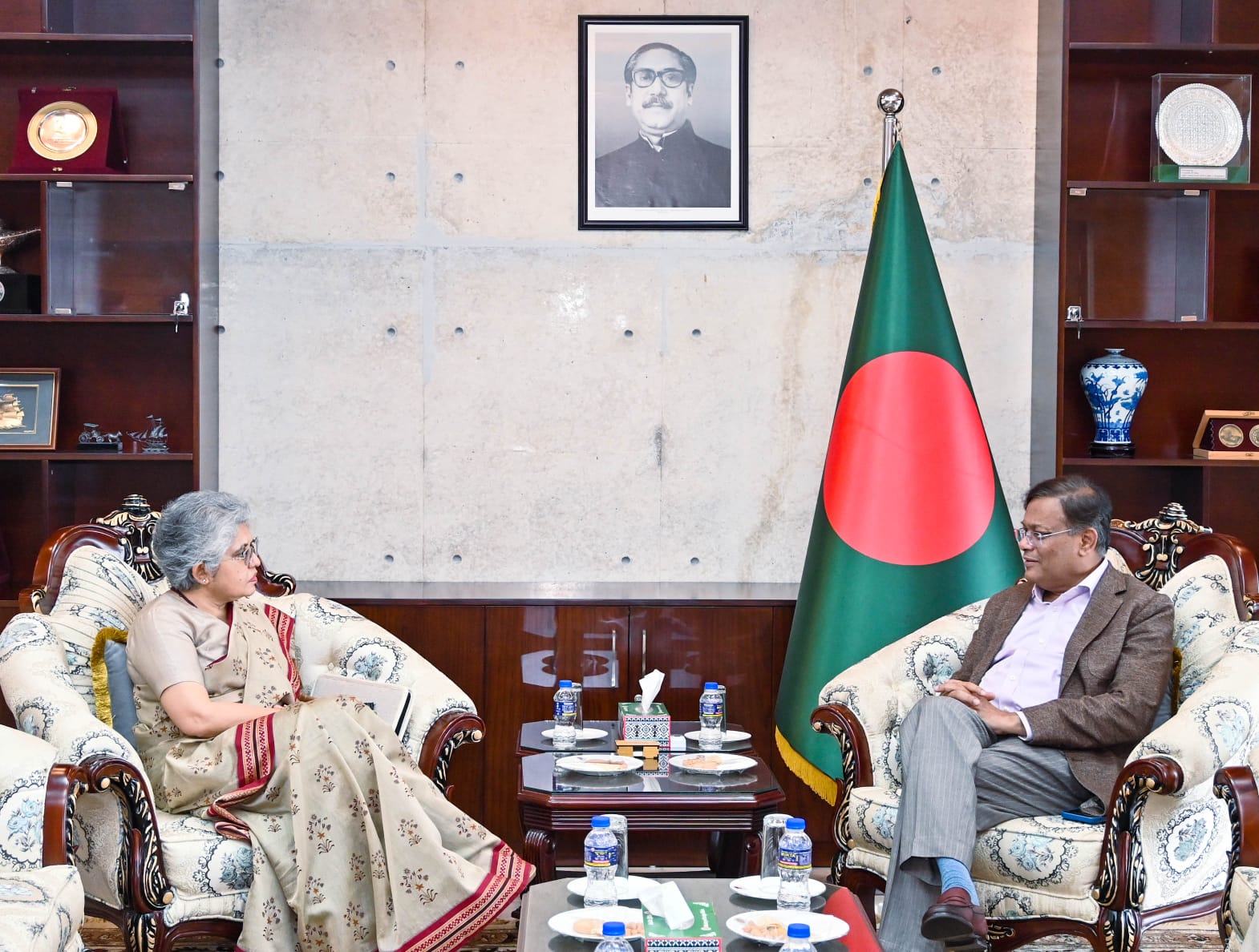 ACNUR podría involucrar aún más a India y China en la repatriación de rohingya (Hasan)