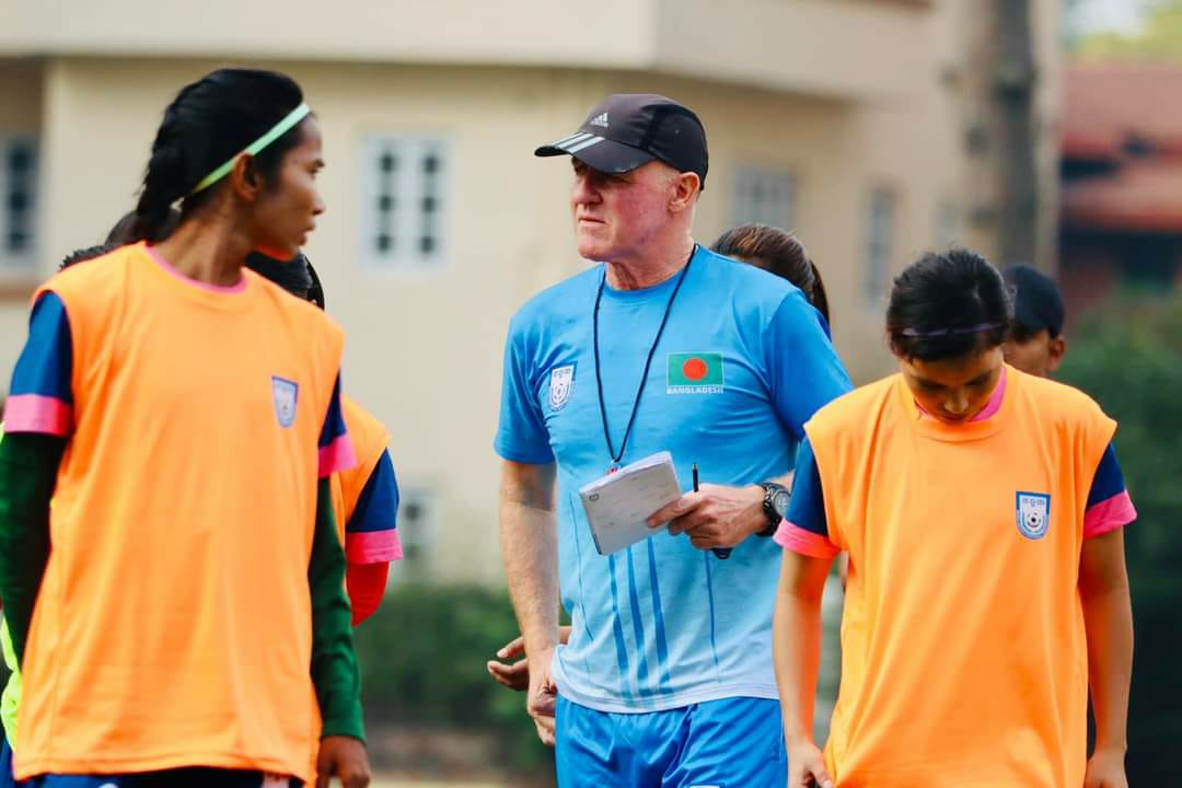 Bangladesh to start SAFF campaign taking on Pakistan tomorrow Sports