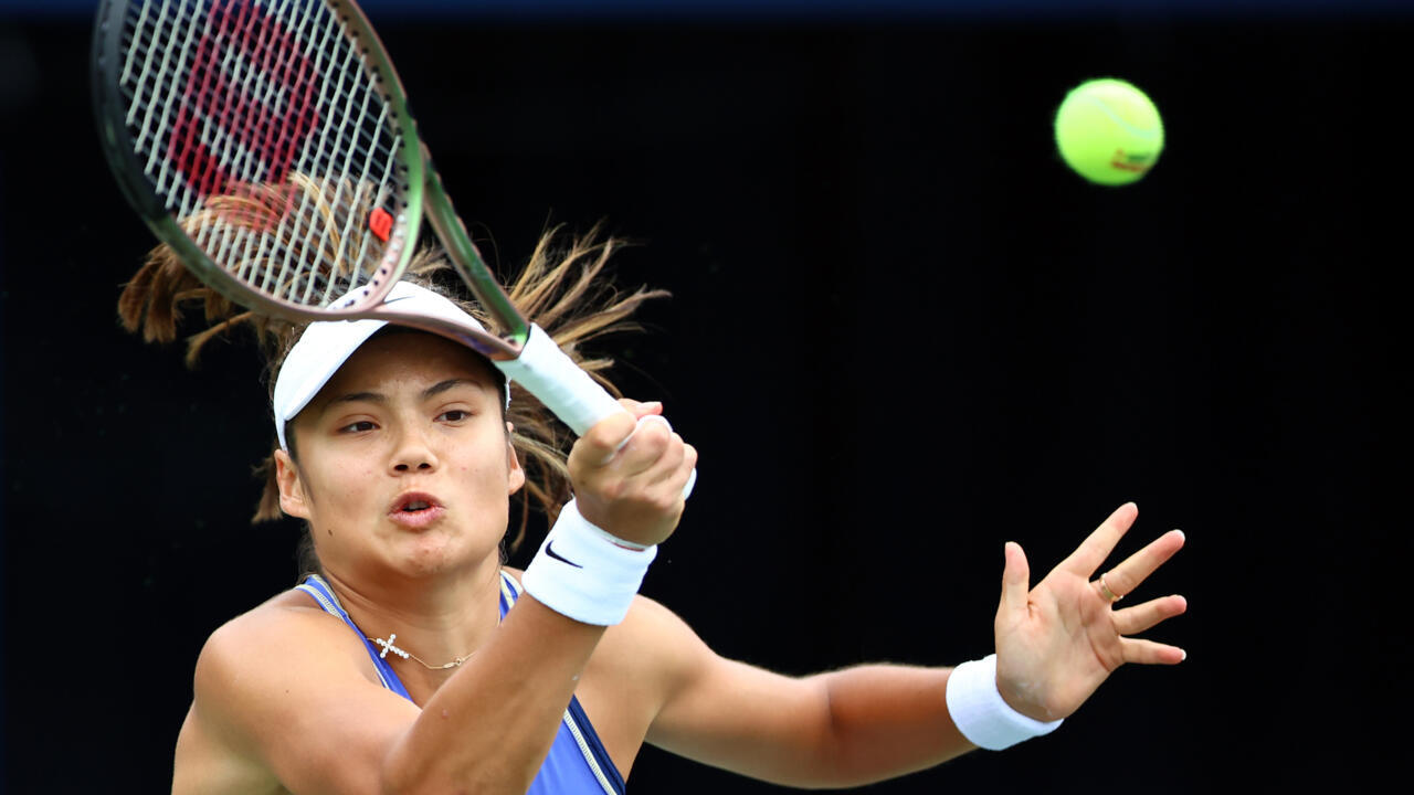 Raducanu pulls out of Australian Open warm-up with back problem