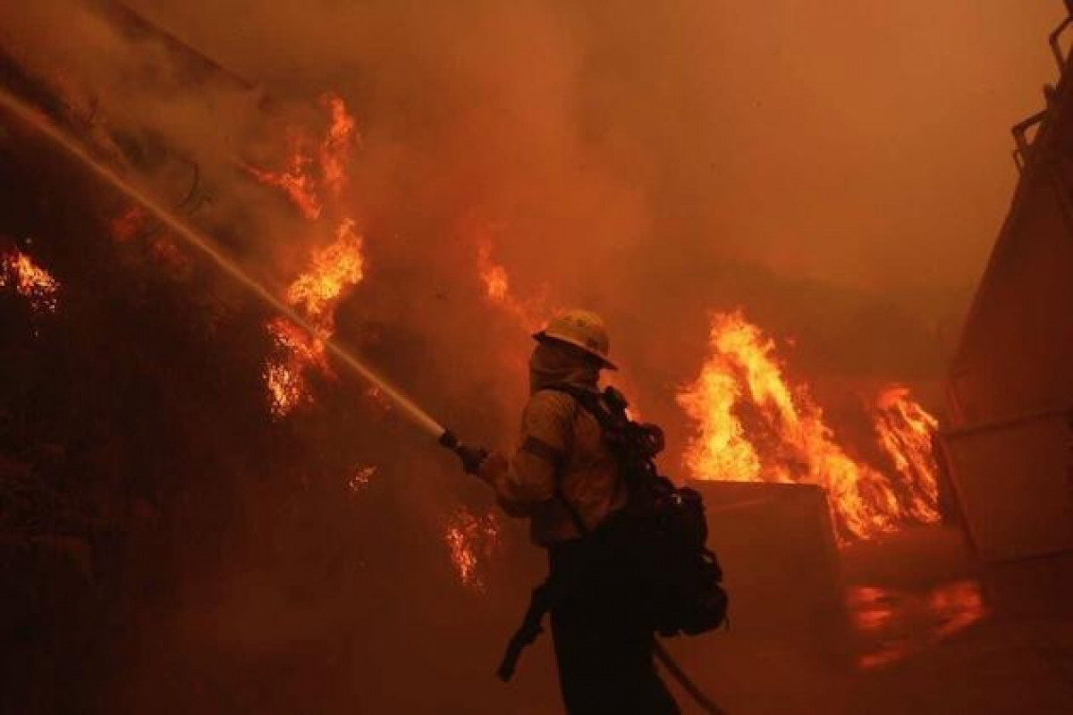 Czech restaurant fire kills six people