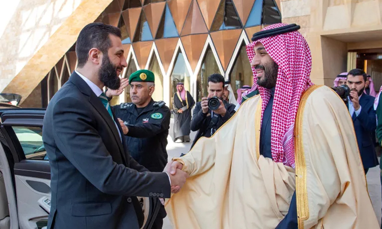 New Syria leader meets Saudi crown prince on first foreign visit
