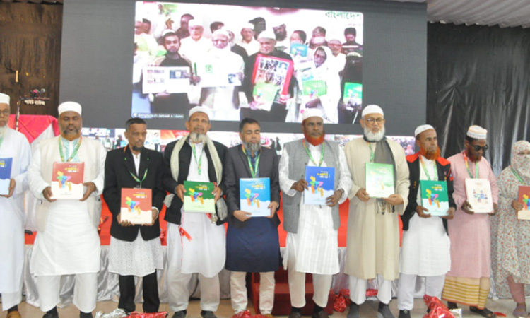 Sheikh Hasina’s pomposity leads to her downfall: Golam Parwar 