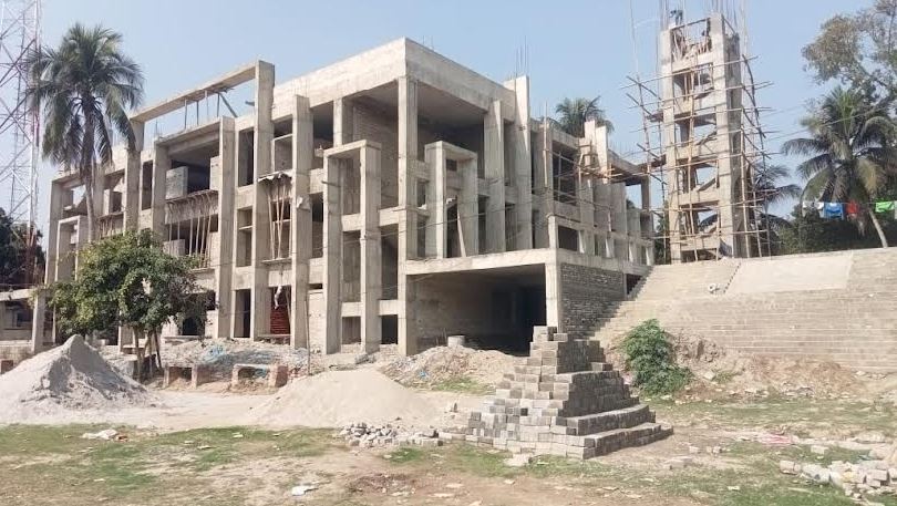 Construction of Kashiani model mosque is yet to complete in six years
