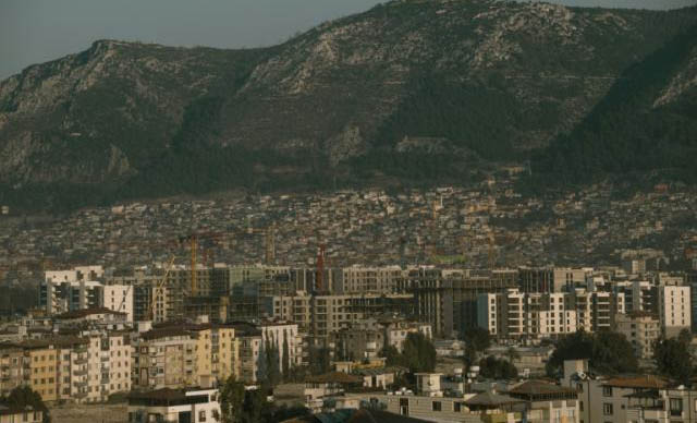 Turkey marks second anniversary of quake disaster