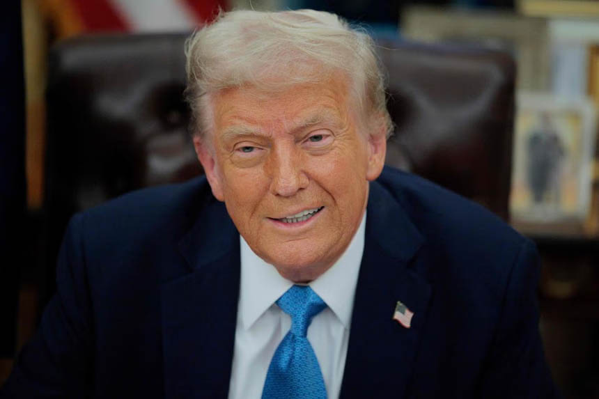 Trump signs order barring trans athletes from women's sports