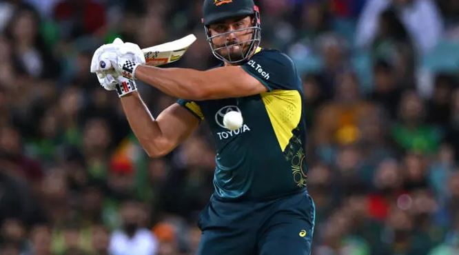 Australia's Stoinis retires from ODIs ahead of Champions Trophy