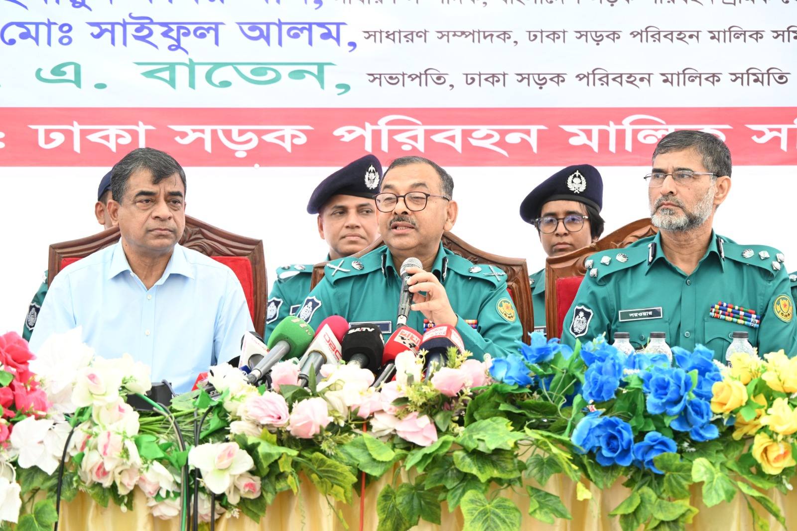 Traffic sergeant to get small arms to tackle snatching: DMP Commissioner