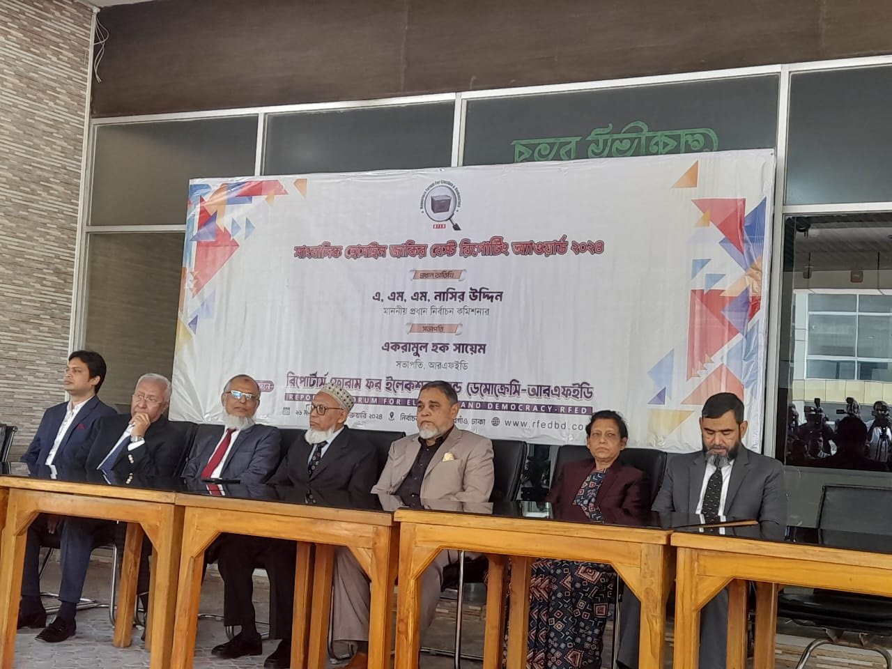 EC does not want to stand for or against any political party: CEC