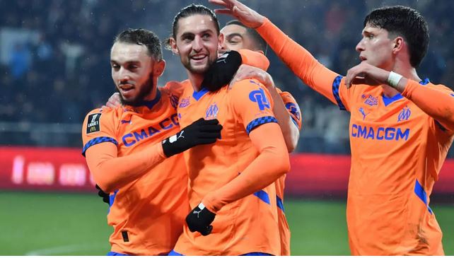 Marseille cement grip on second place in Ligue 1