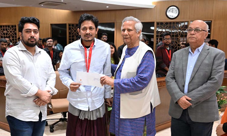 Govt starts providing financial assistance to July victims 