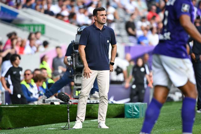 Martinez Novell brings touch of La Masia to Toulouse