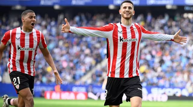 Bilbao v Espanyol match halted early after racist chanting