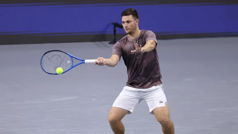 Kecmanovic saves two match points en route to Delray Beach ATP title