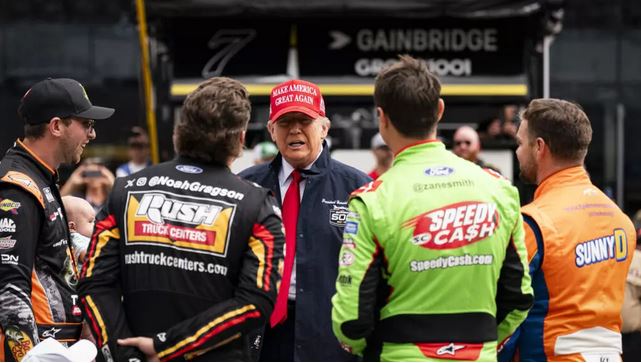 Trump visits Daytona 500 as NASCAR season begins