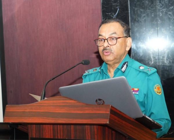 Everyone should strictly follow traffic rules: DMP Commissioner