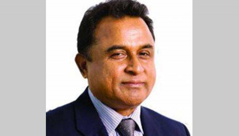 Travel embargo imposed on Lotus Kamal, family members