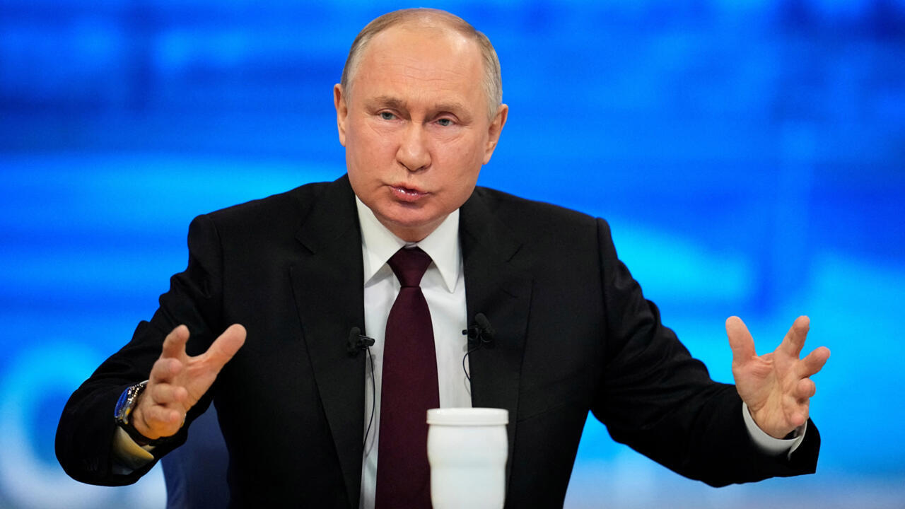 Putin ready to talk to Zelensky 'if necessary': Kremlin