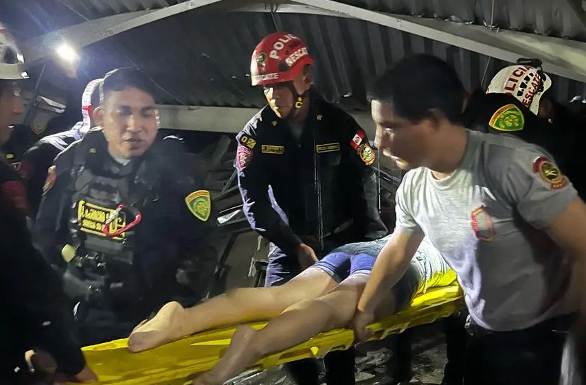 At least 3 dead, 74 injured after food court roof collapses in Peru
