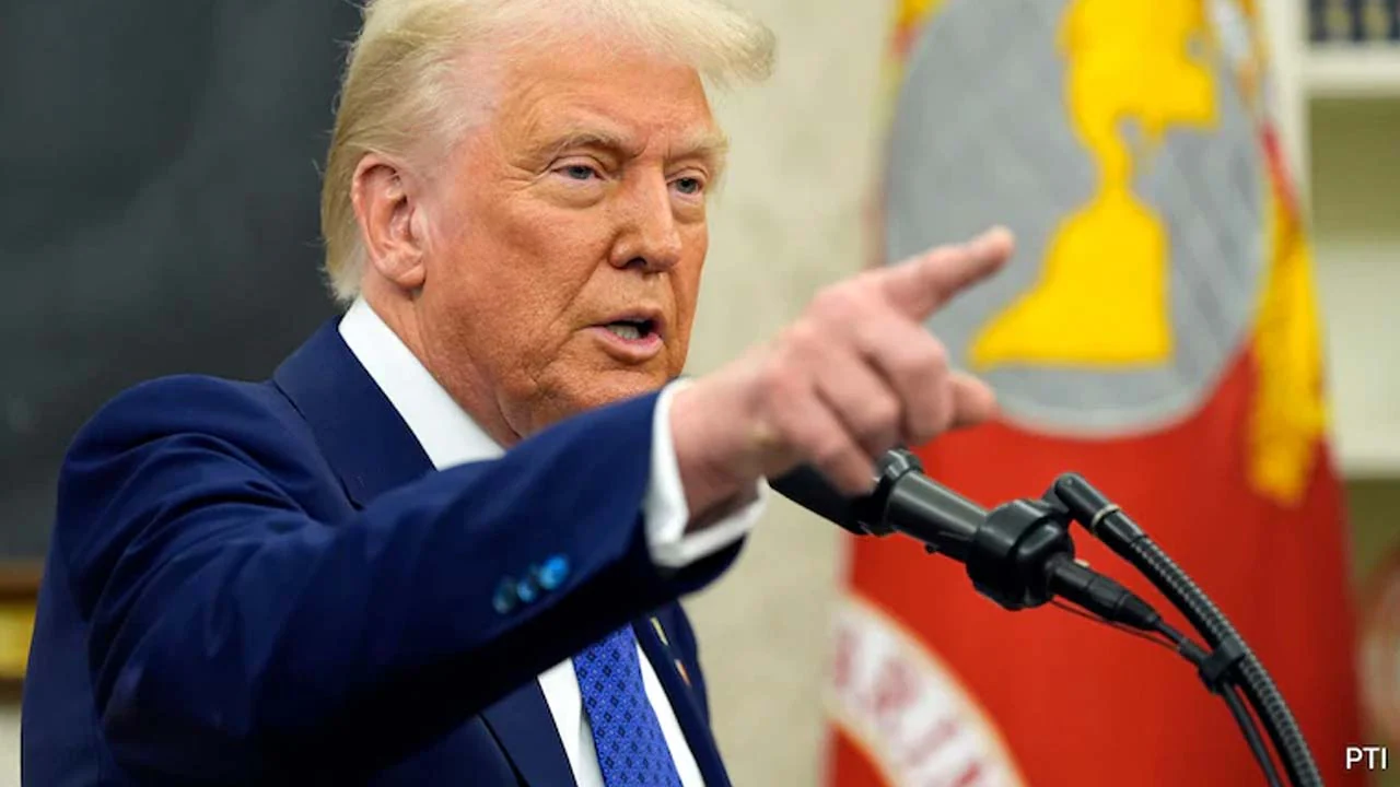 Trump says Zelensky and Putin must 'get together'