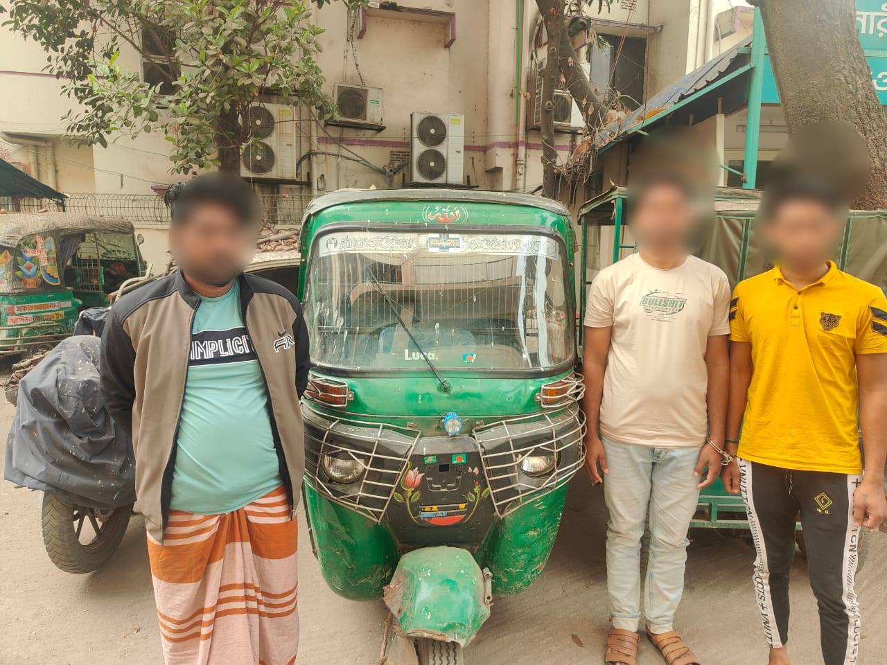 Police recovers stolen auto-rickshaw, 3 held 