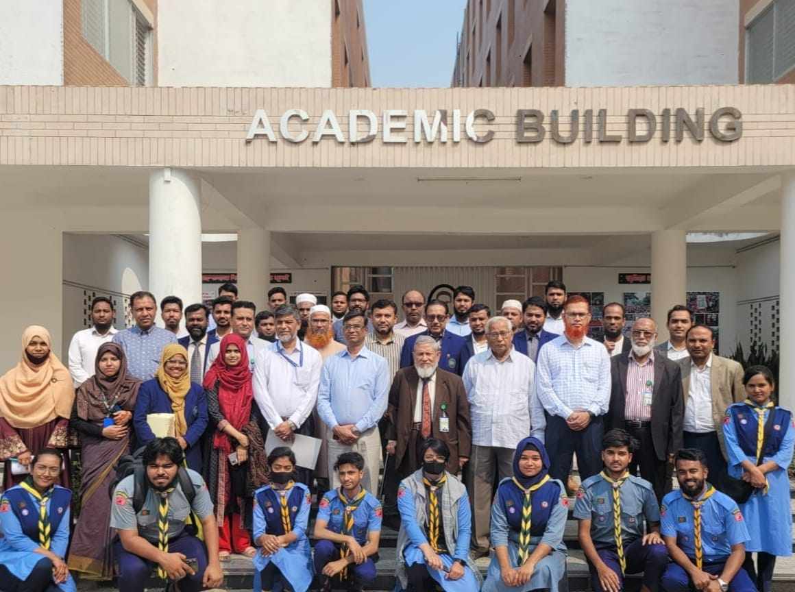 UGC inspects Khwaja Yunus Ali University in Sirajganj 