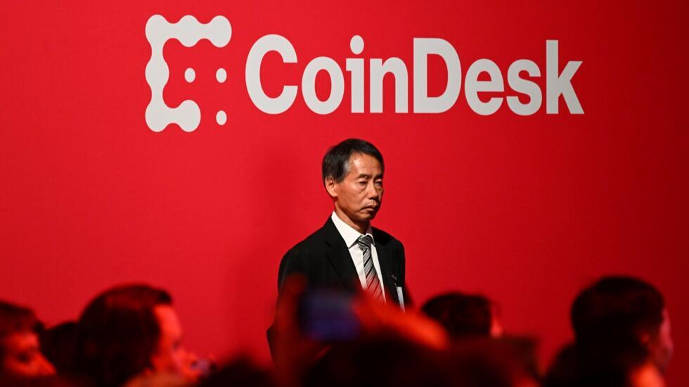 Hong Kong and Singapore lead Asia's drive to cash in on crypto boom