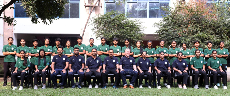 Women’s football team leave UAE early tomorrow