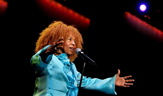 Roberta Flack of 'Killing Me Softly' fame dies at 88