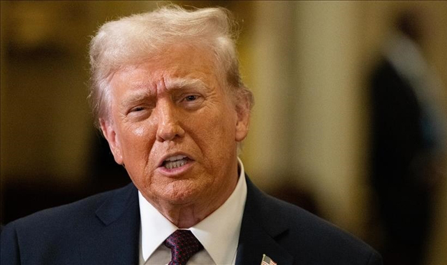 Trump says Canada, Mexico tariffs moving 'forward' on schedule