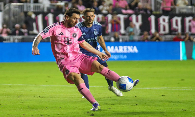 Messi on target as Miami reach CONCACAF Champions Cup last 16