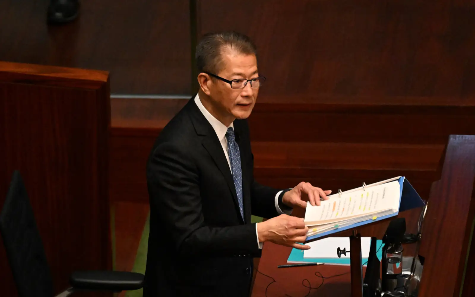 Hong Kong to slash public spending, build AI institute