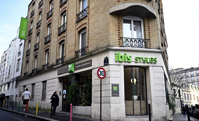 US mother who dropped baby from Paris window placed in care