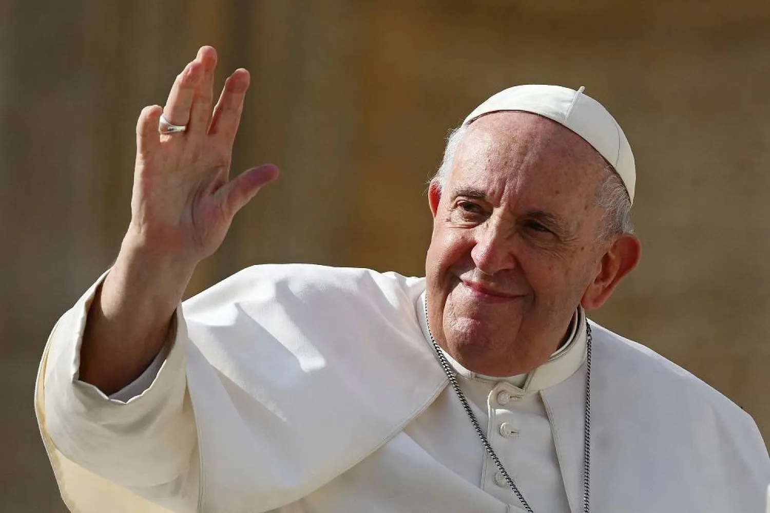 Pope, whose health is improving, 'slept well': Vatican