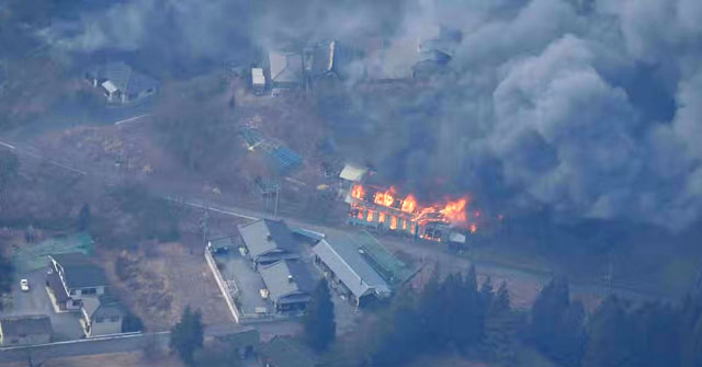 Thousands flee after Japan's biggest wildfire in decades