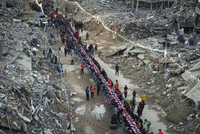 Hamas demands implementation of second ceasefire phase: statement