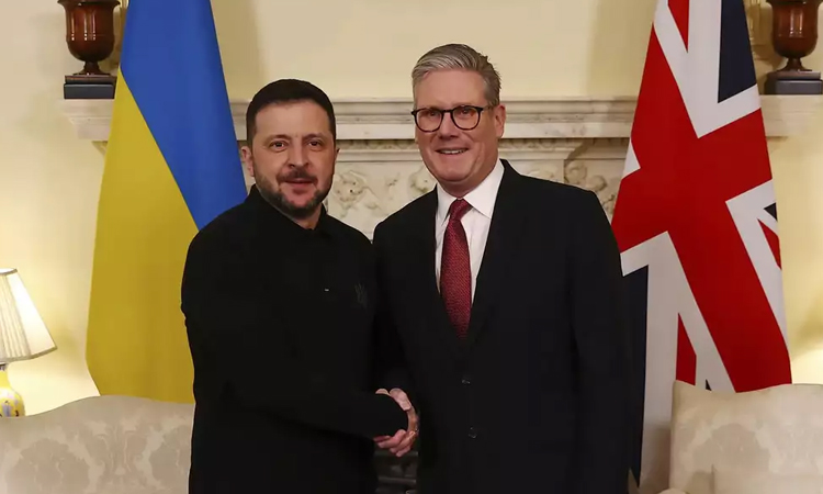 UK, France working with Ukraine on plan to end fighting: Starmer